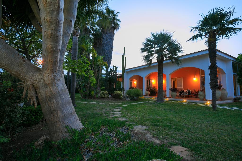Temenos Villa By Ortigiaapartments Сиракузы Экстерьер фото
