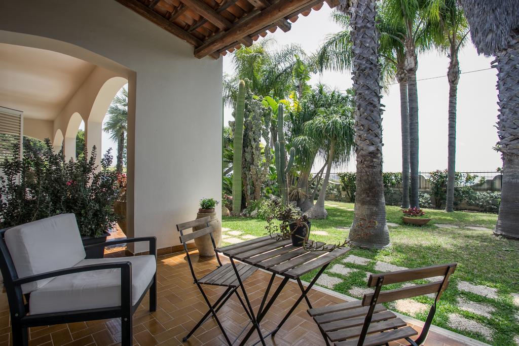 Temenos Villa By Ortigiaapartments Сиракузы Экстерьер фото